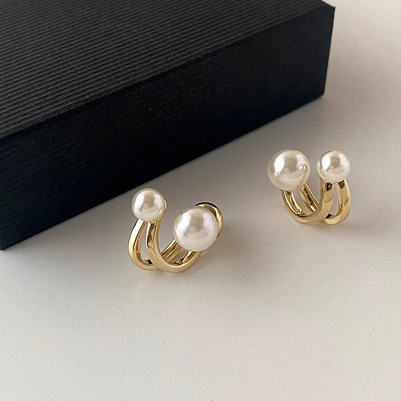 Modische Klassische Perlohrringe für Frauen, elegant für Seniorinnen und Mädchen. Retro Stil Ohrringe, Geschenkidee für Freundinnen, passend als Bankett-Souvenir