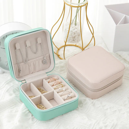 1 Stück tragbarer Schmuckaufbewahrungsbox für Zuhause und Reisen, Ohrringe, Halsketten, Ringe, Mini-Schmuckbox mit mehreren Ebenen als Schmuckausstellungsschrank