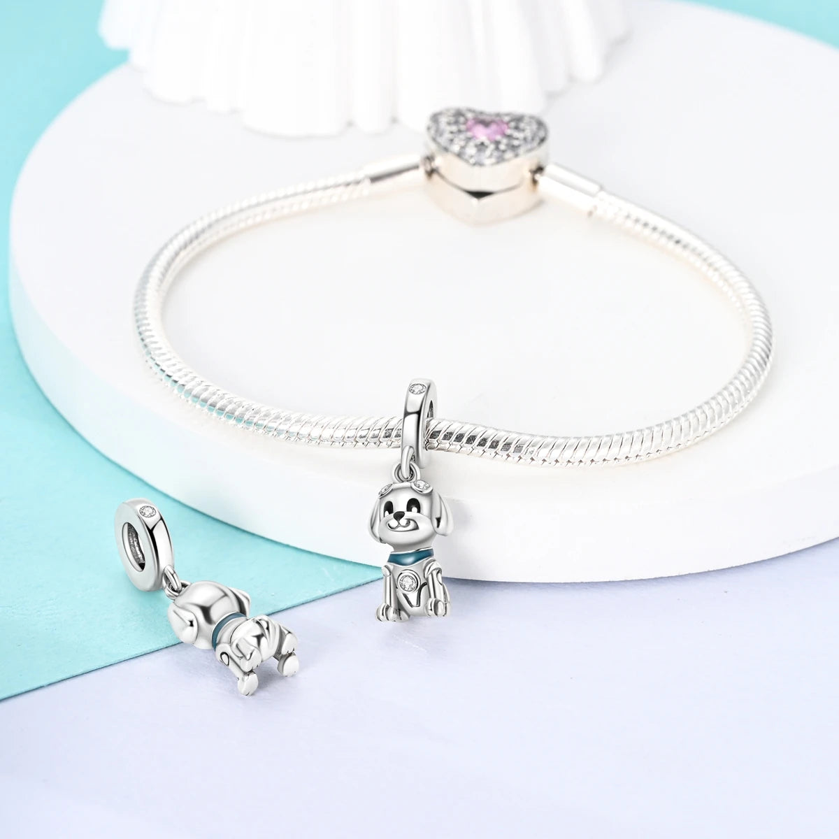 Charming Silver-Plated Chameleon Avocado Moon Eye Charm for Dangle Bracelets