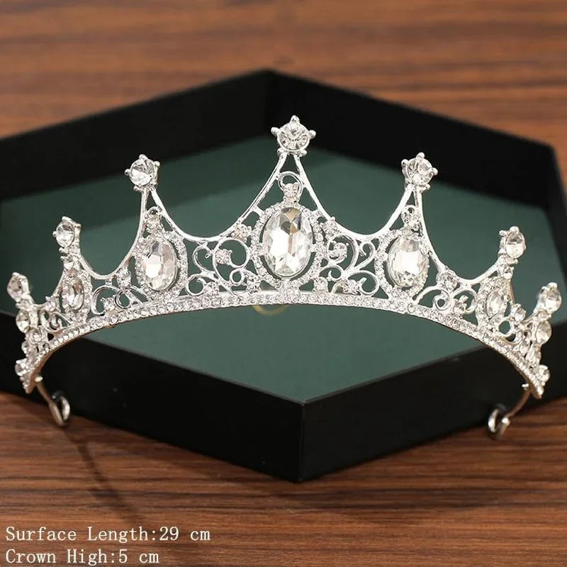 
Accessoires de cheveux de mariage couleur argent Couronne et diadème pour femmes Couronne de mariée Cristal Strass Diadèmes Couronnes de mariée