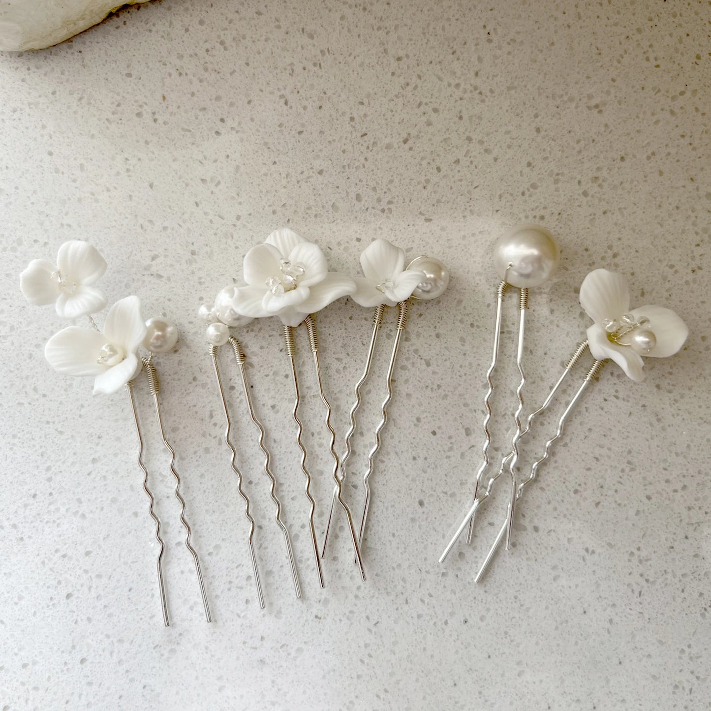Elegant Bride U-Shaped Hair Sticks - Top-Rated Porcelain Flower Hairpins for Stunning Wedding Looks