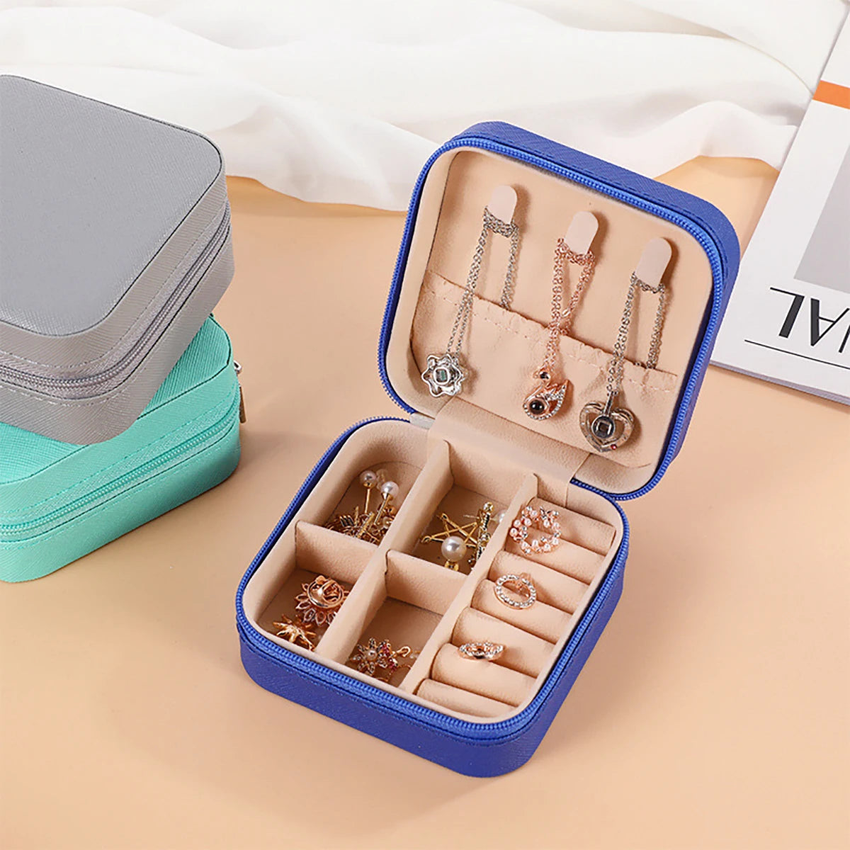 Travel-Friendly PU Leather Jewelry Organizer - Top-Rated Mini Storage Box for Bracelets, Earrings & Rings