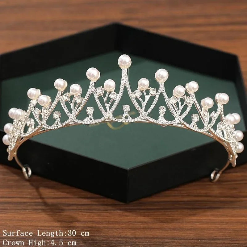 
Accessoires de cheveux de mariage couleur argent Couronne et diadème pour femmes Couronne de mariée Cristal Strass Diadèmes Couronnes de mariée