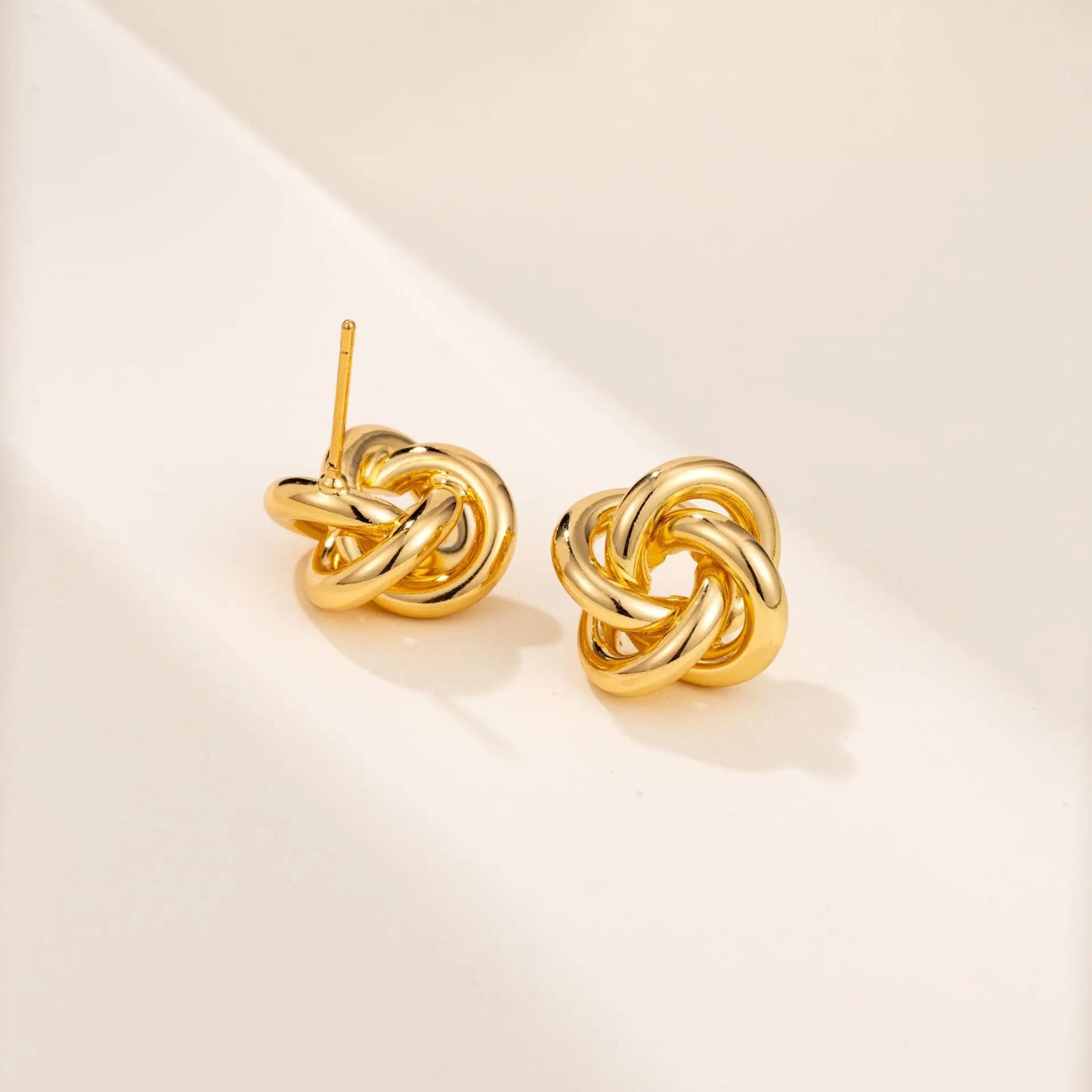 Modische runde Doppelschlaufen-Metallsteckohrringe für Frauen und Männer, gold und silber, geometrische Retro-Steckohrringe, Party- und Alltags-Schmuck